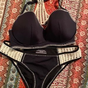 Victoria’s Secret Bikini
